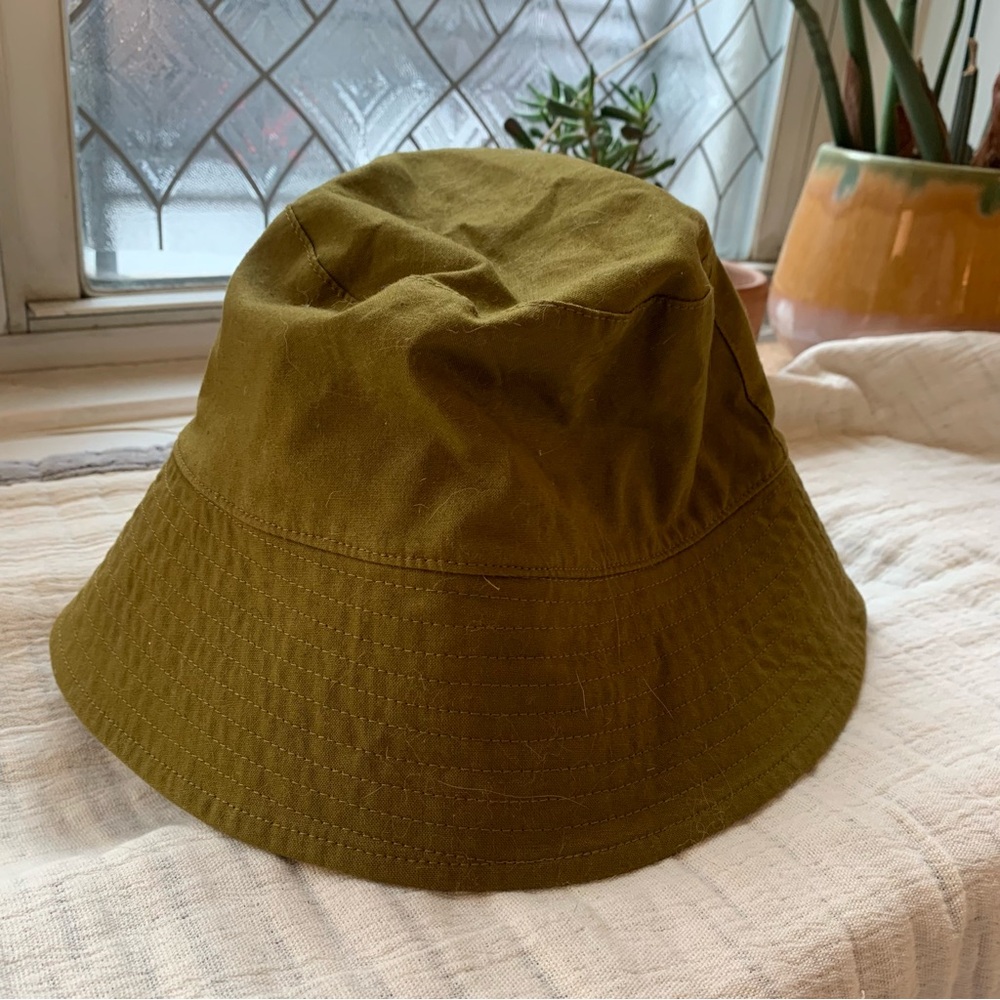 Baggu Olive Green Bucket Hat, One Size, Rare